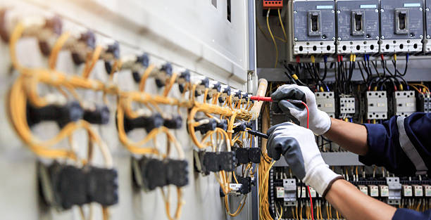Professional Electrician technician working in Bethel Manor, VA